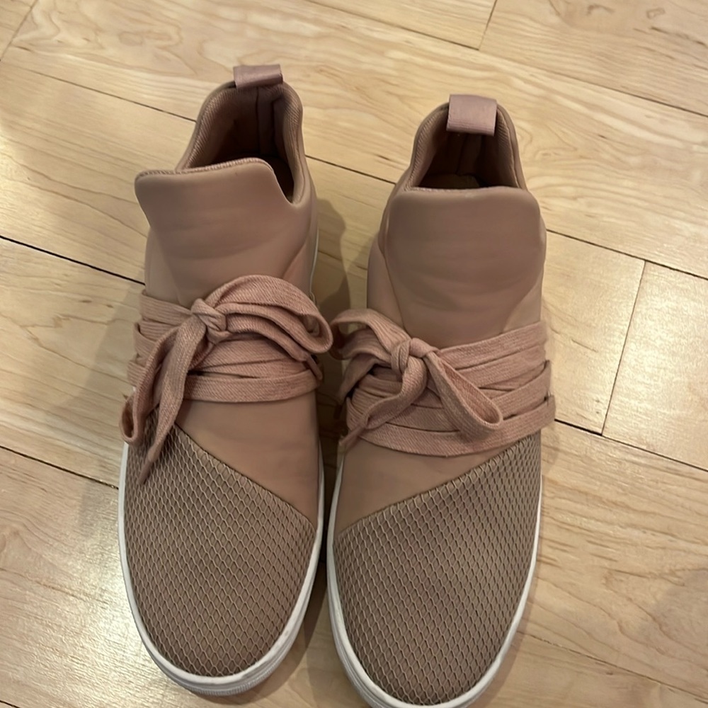 Steve Madden sneakers women